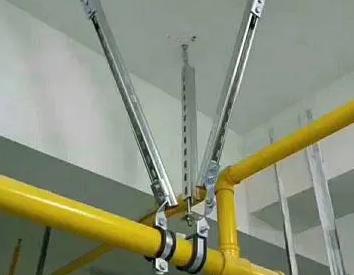 闸阀支撑架的质量要求。价格决定了新龙抗震支撑框架的质量。